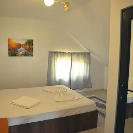Casa Rebeka